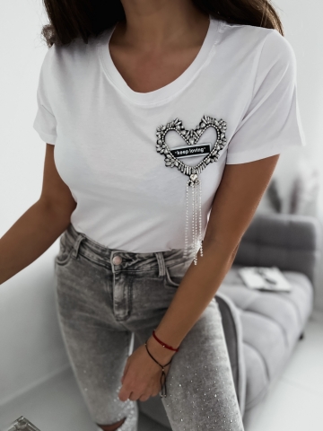 Biały t-shirt z sercem